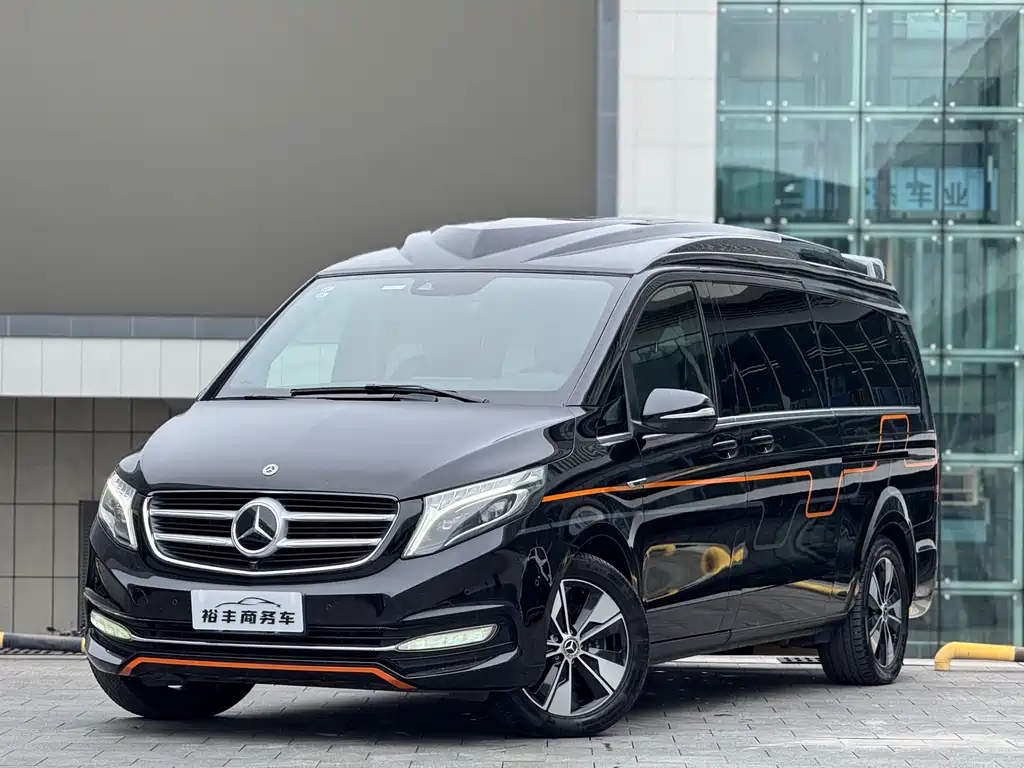 MERCEDES-BENZ V CLASS