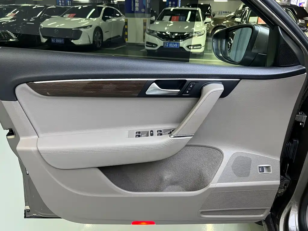 Volkswagen Magotan — миниатюра 10
