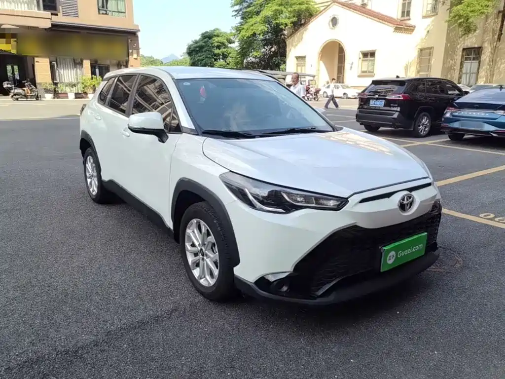 Toyota Frontlander — миниатюра 4