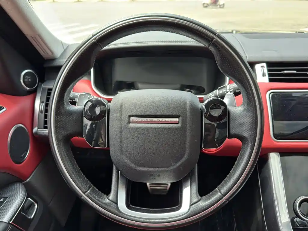 Land Rover Sport — миниатюра 6
