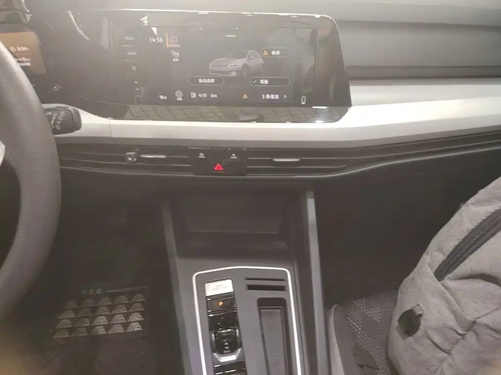 Volkswagen Golf — миниатюра 13