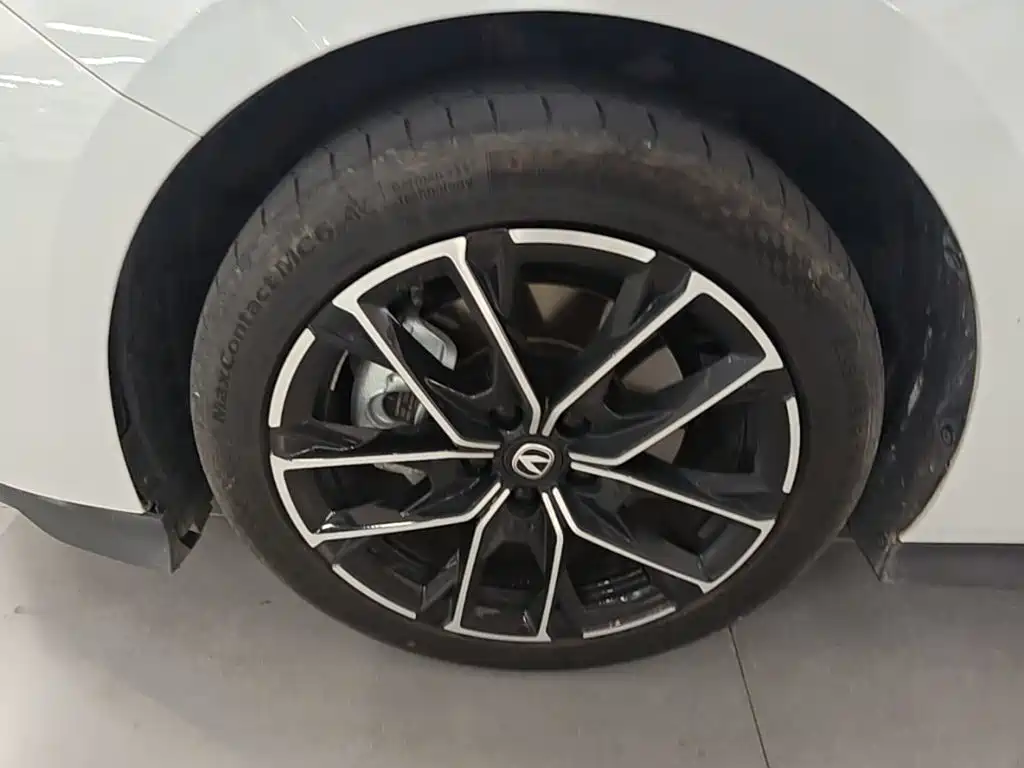 Changan UNI-V iDD — миниатюра 23