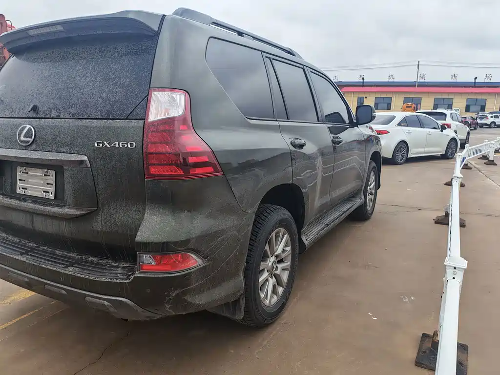 Lexus GX — миниатюра 6