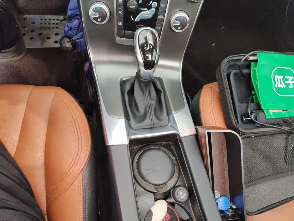 Volvo S60 — миниатюра 10