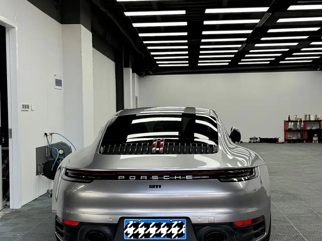 Porsche 911 — миниатюра 5