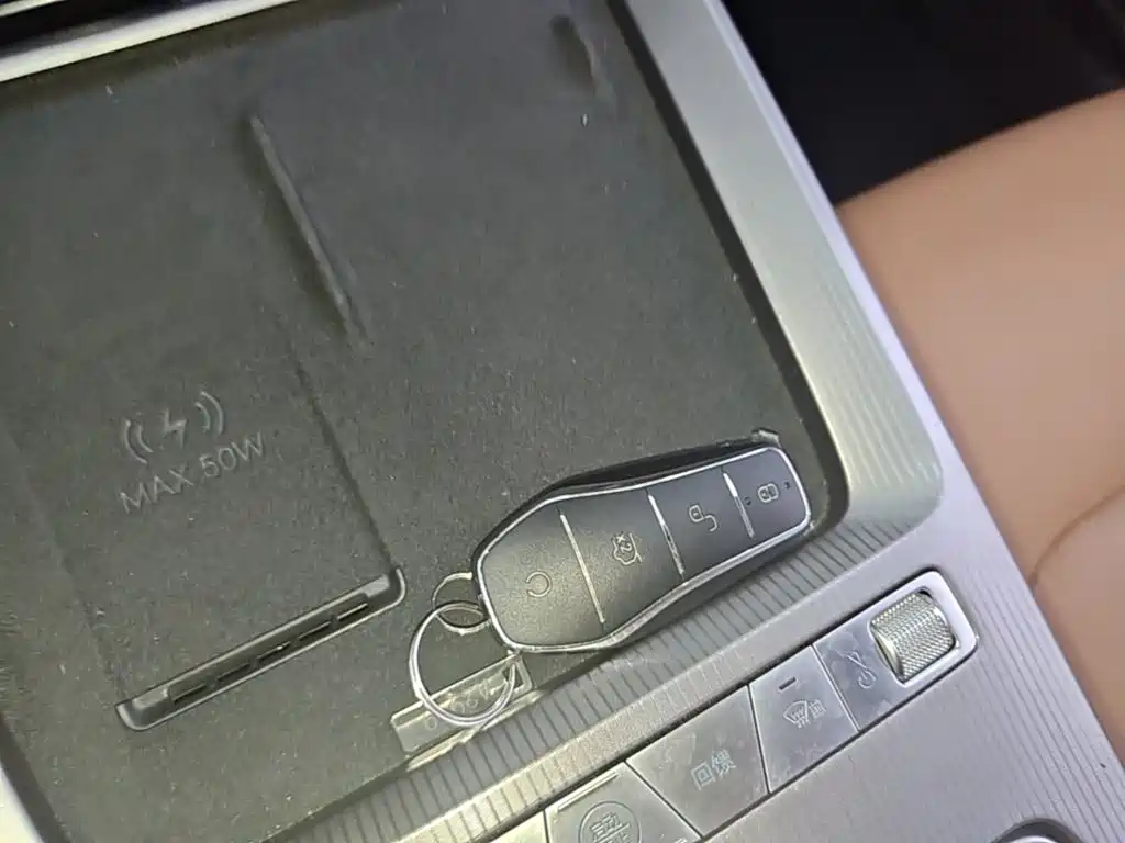 BYD Han L 2025 EV Flagship