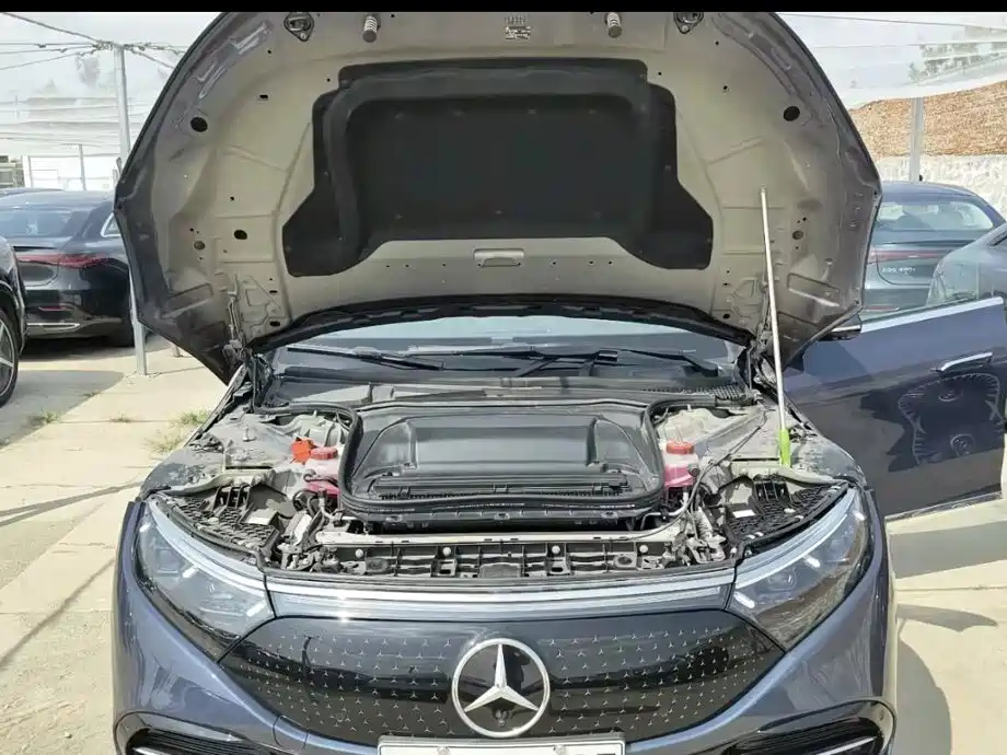 Mercedes-Benz EQS — миниатюра 7