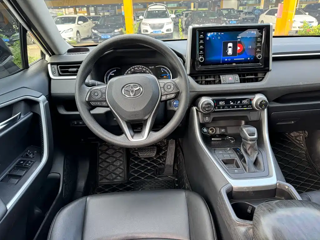 TOYOTA RAV4 RONGFANG