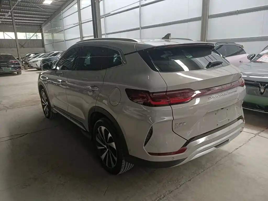 BYD PLUS New Energy — миниатюра 5