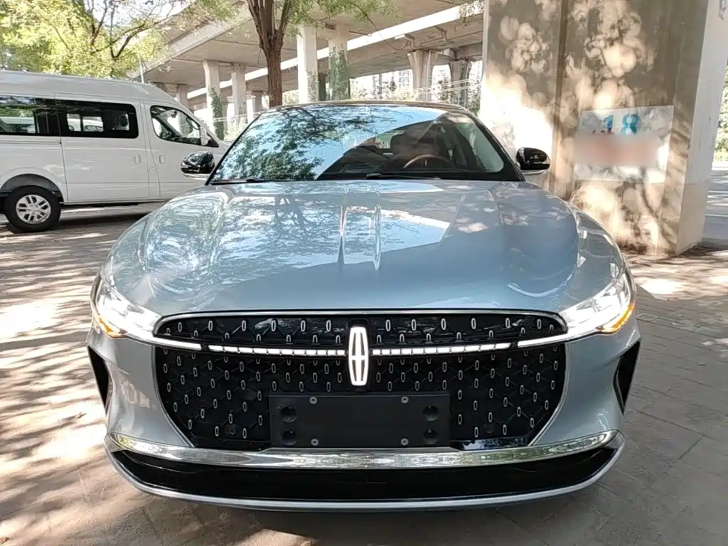 Lincoln Z — миниатюра 3