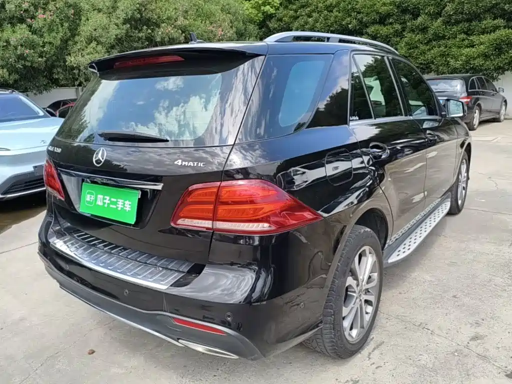 Mercedes-Benz GLE (Import) — миниатюра 7
