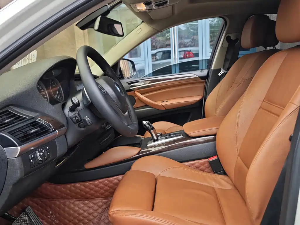 BMW X6 — миниатюра 6