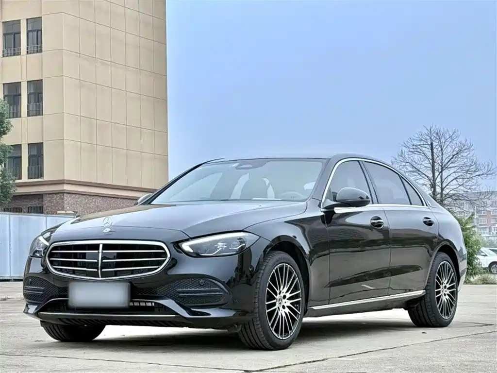 Mercedes-Benz C-Class 2022