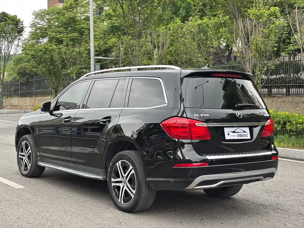 Mercedes-Benz GL-Class — миниатюра 5