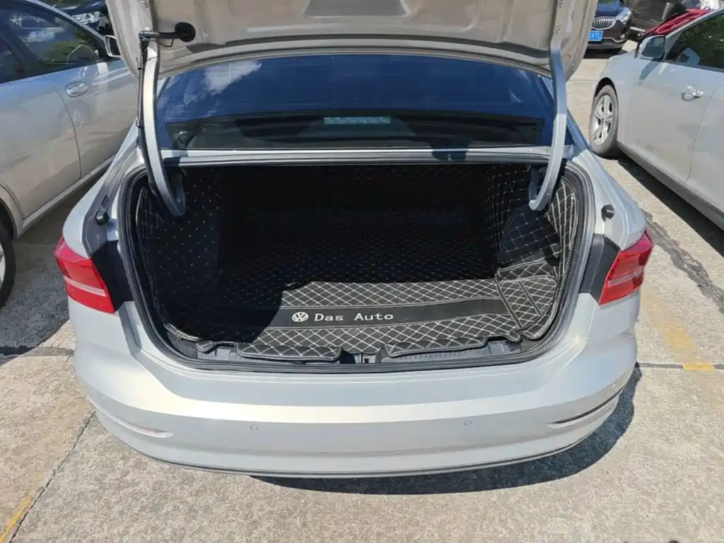 Volkswagen Lavida — миниатюра 19