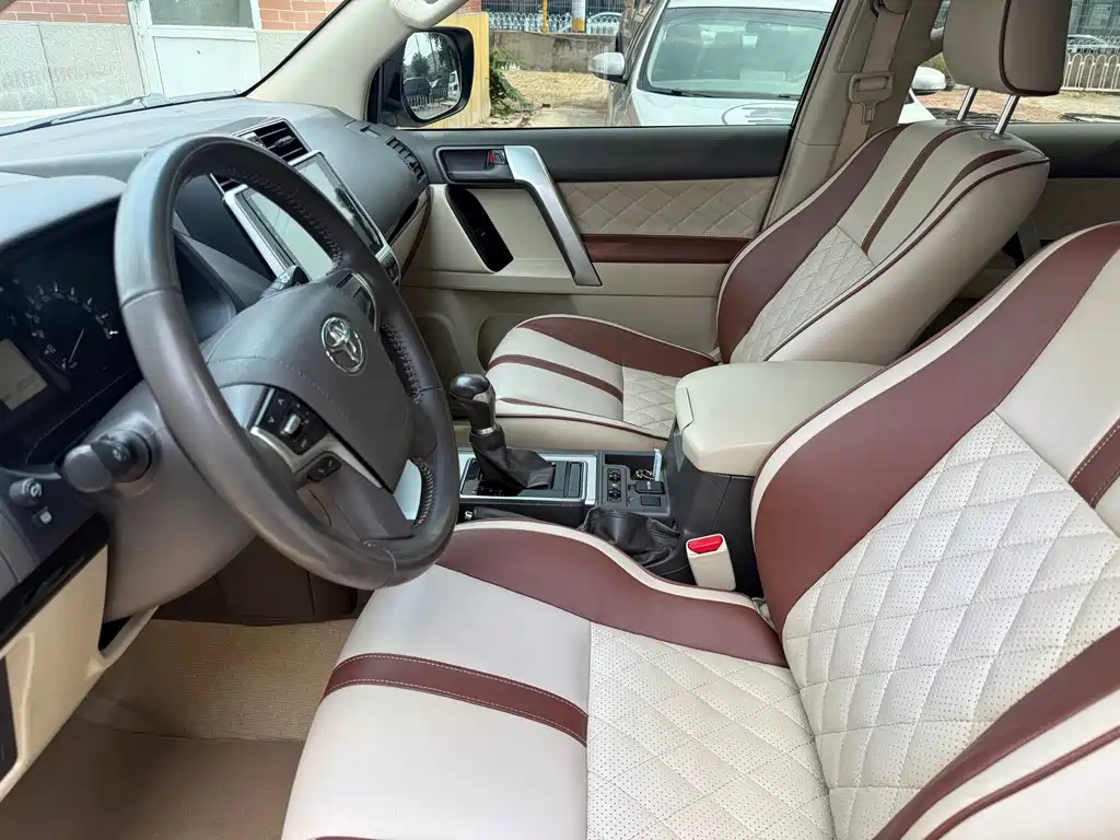 Toyota Prado (Import) — миниатюра 6