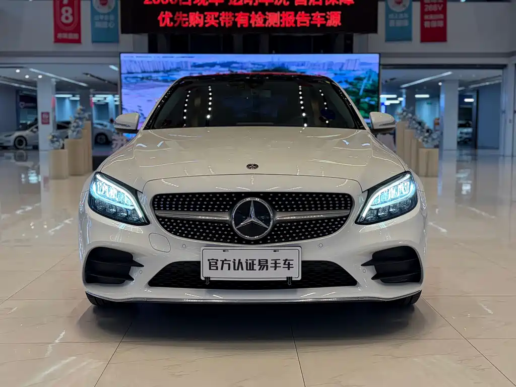 Mercedes-Benz C-Class — миниатюра 2