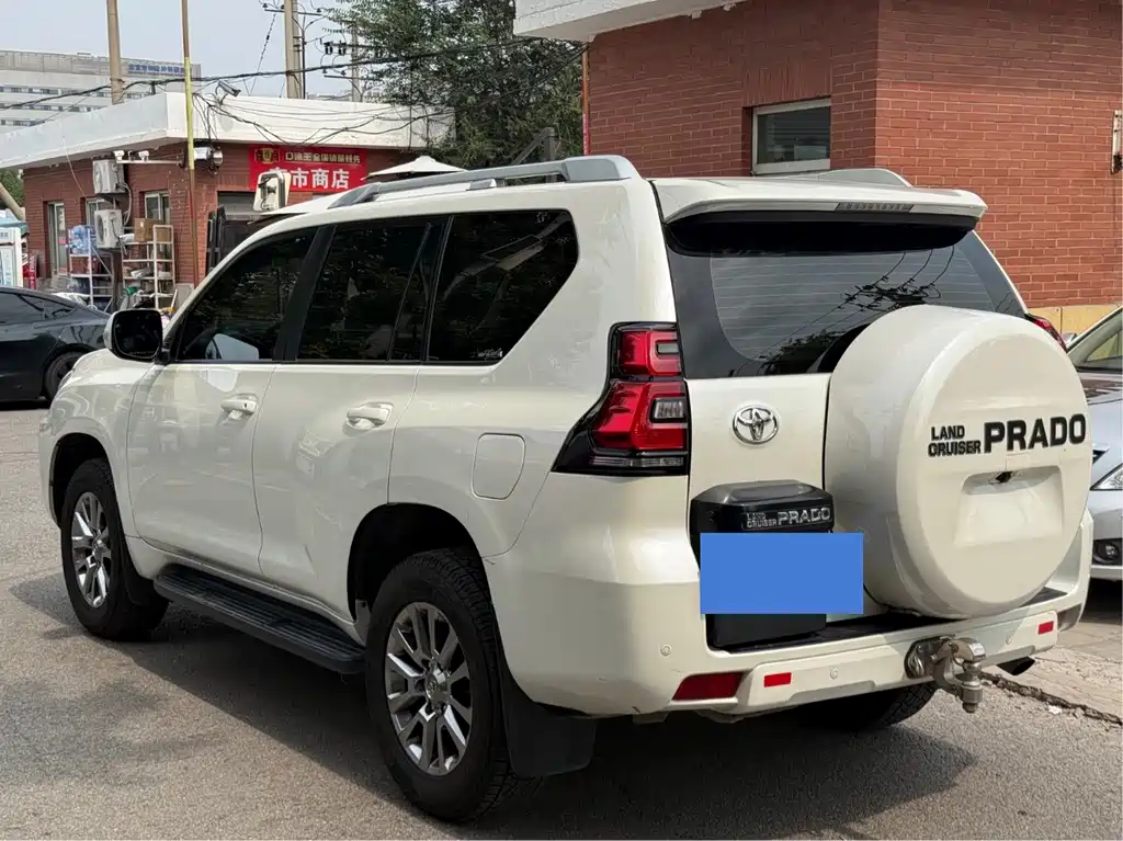 Toyota Prado (Import) — миниатюра 19