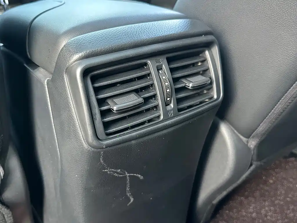Nissan X-Trail — миниатюра 17
