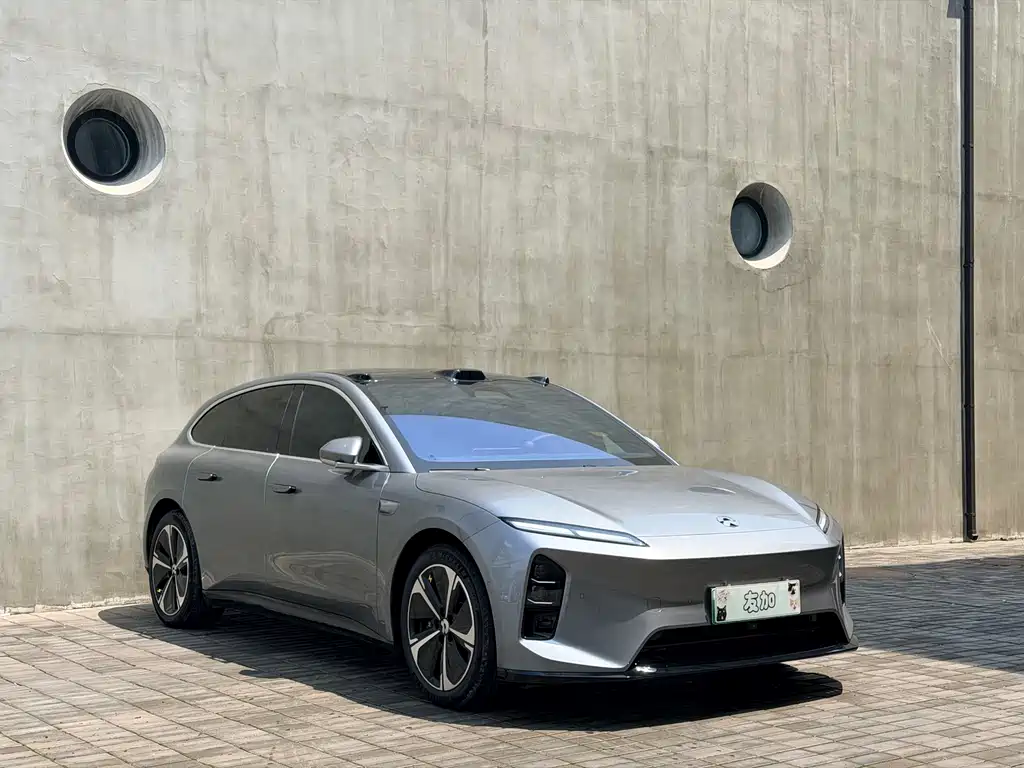NIO ET5T 2025 75kWh Touring