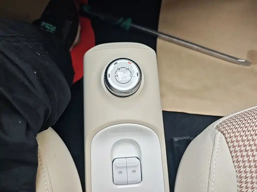 Wuling MINIEV — миниатюра 14
