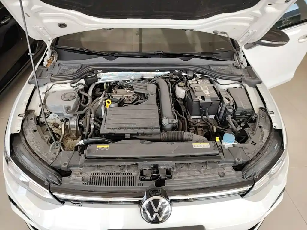 Volkswagen Golf — миниатюра 20