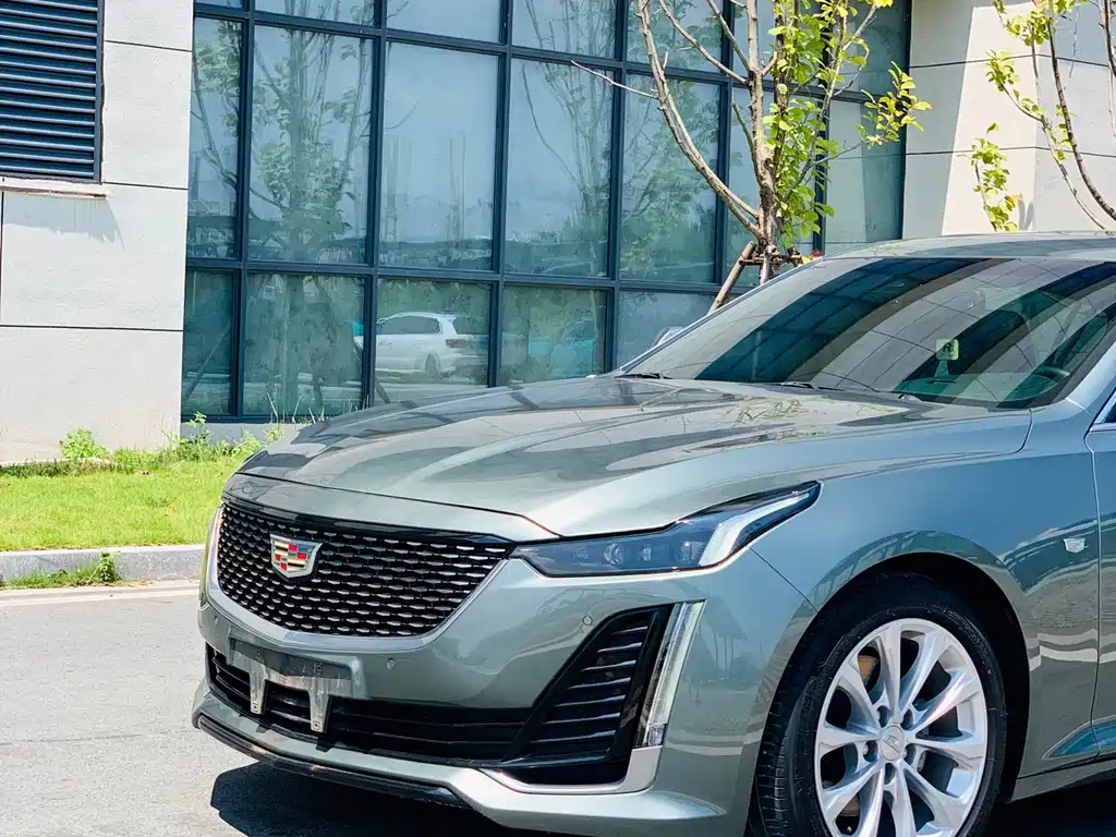 Cadillac CT5 — миниатюра 8
