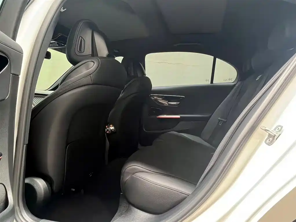 Mercedes-Benz C-Class C 2025 C 260 L Sport