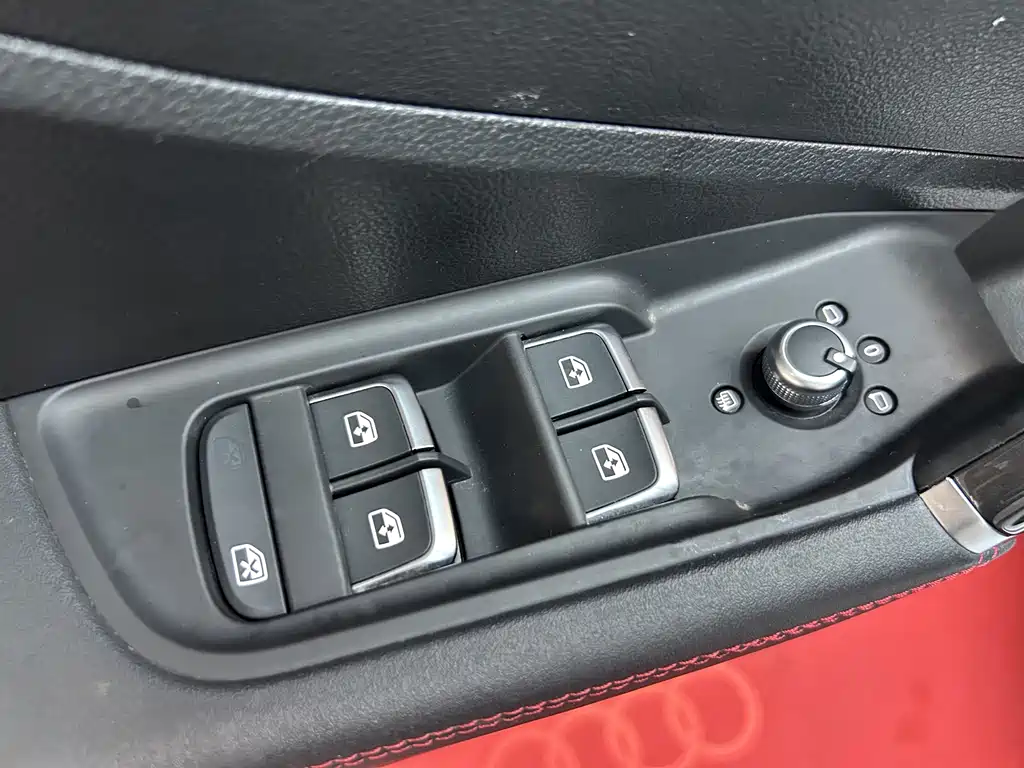 Audi Q2L — миниатюра 12