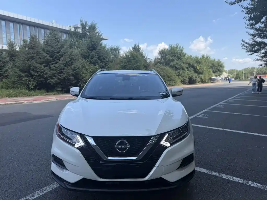 Nissan Qashqai — миниатюра 3