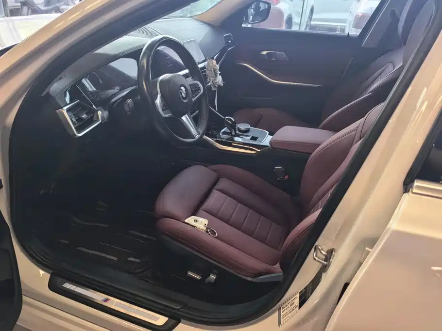 BMW 3 Series — миниатюра 9