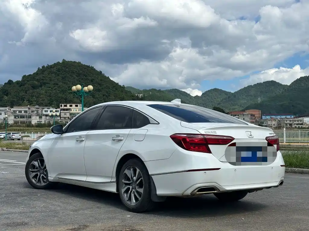 Honda Inspire — миниатюра 5
