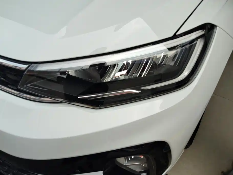 Volkswagen Lavida — миниатюра 5