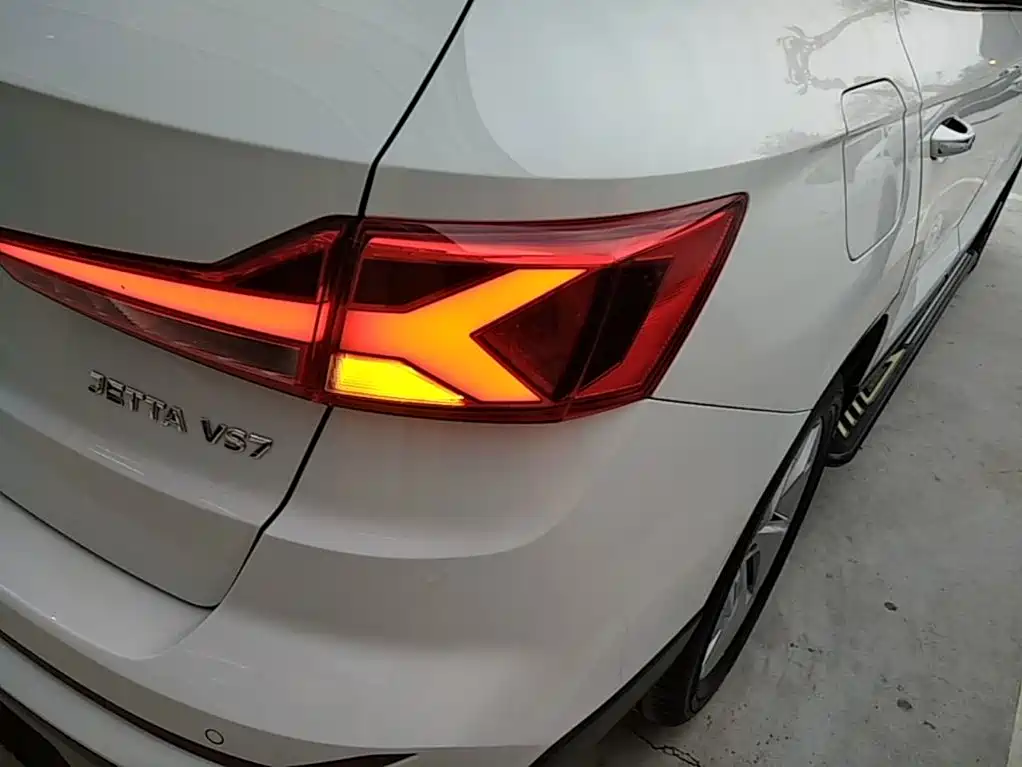 Jetta VS7 — миниатюра 8