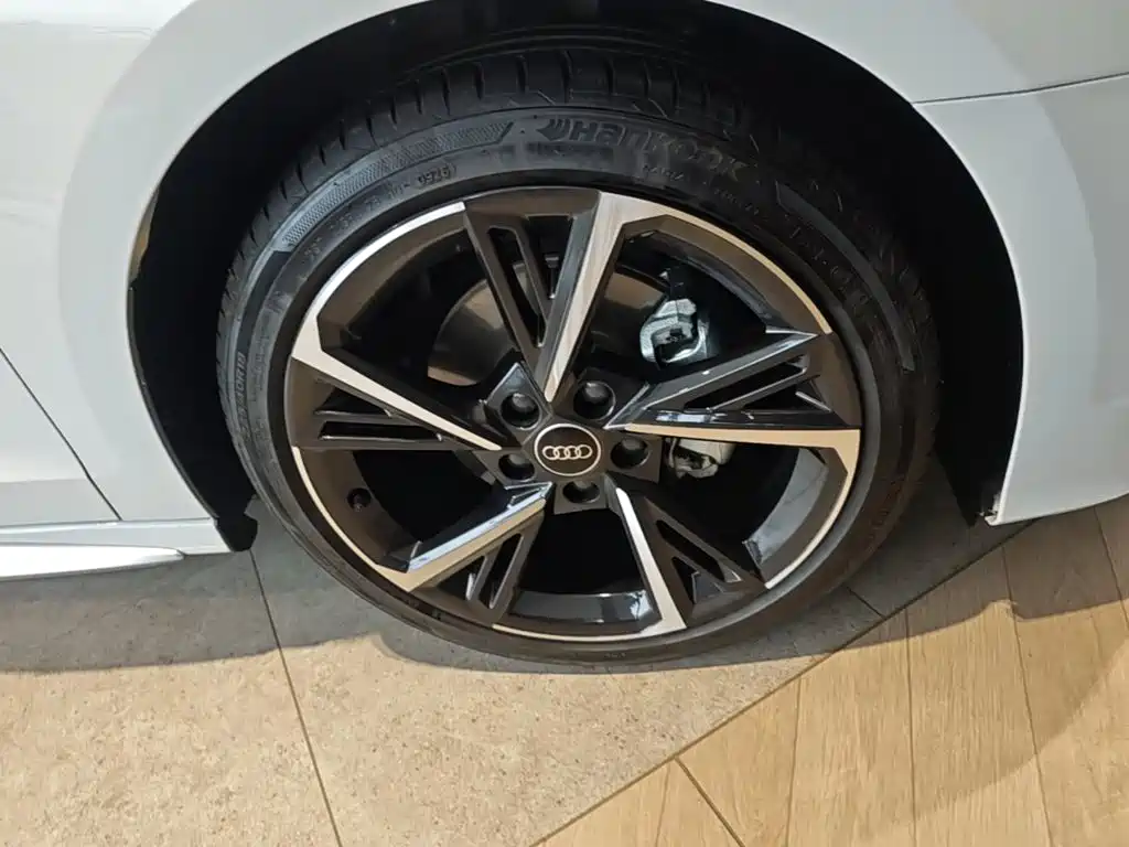 Audi A3 — миниатюра 12