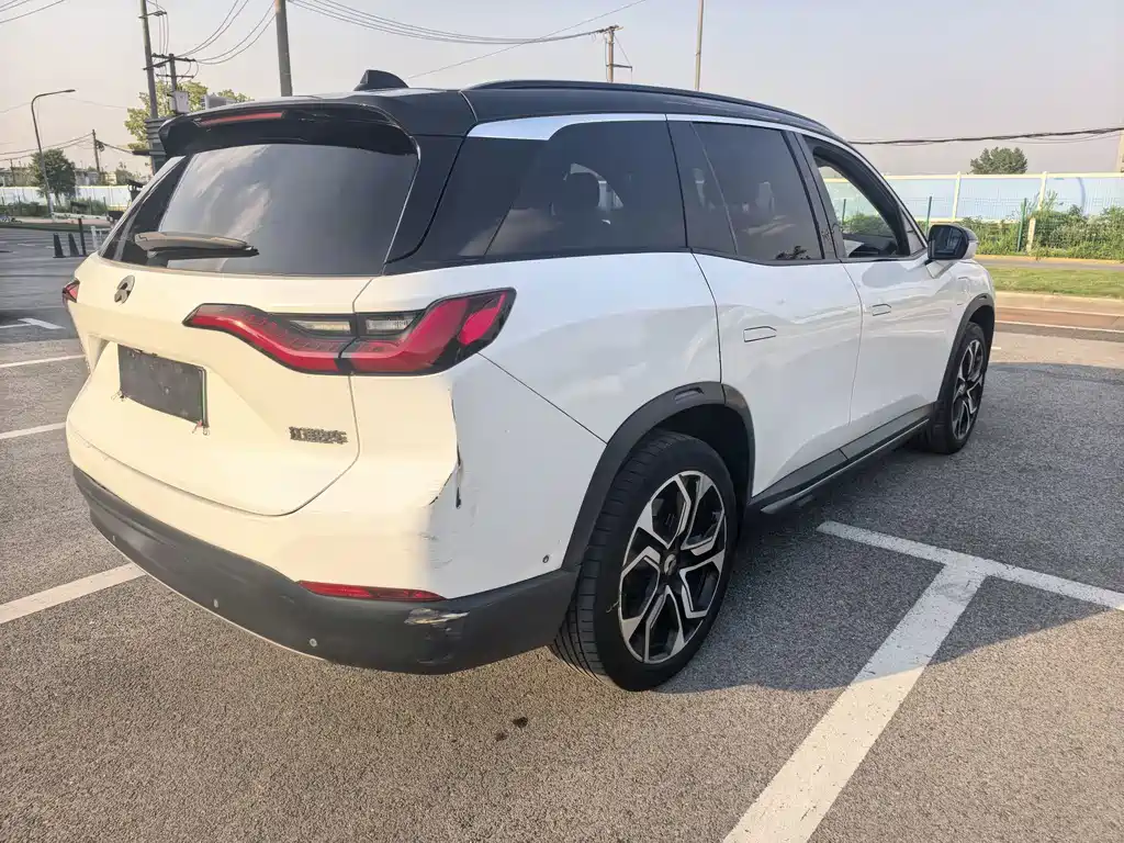 NIO ES8 — миниатюра 5