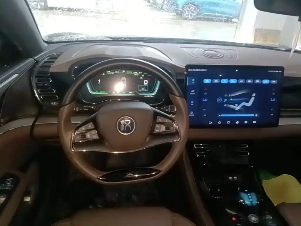 BYD Han — миниатюра 7