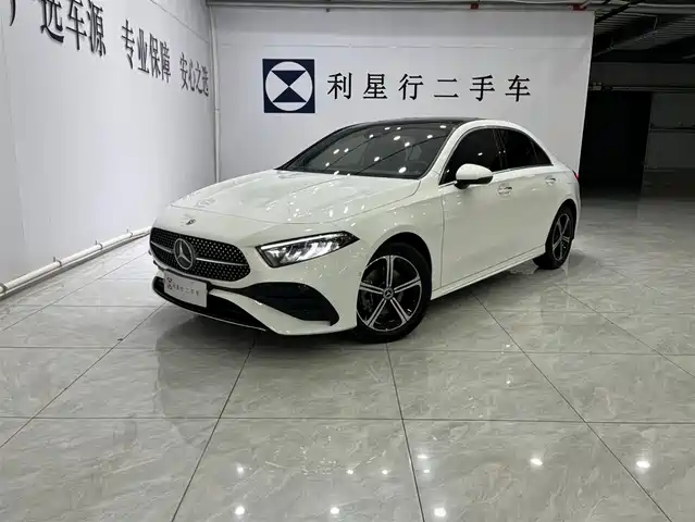 MERCEDES-BENZ  A CLASS