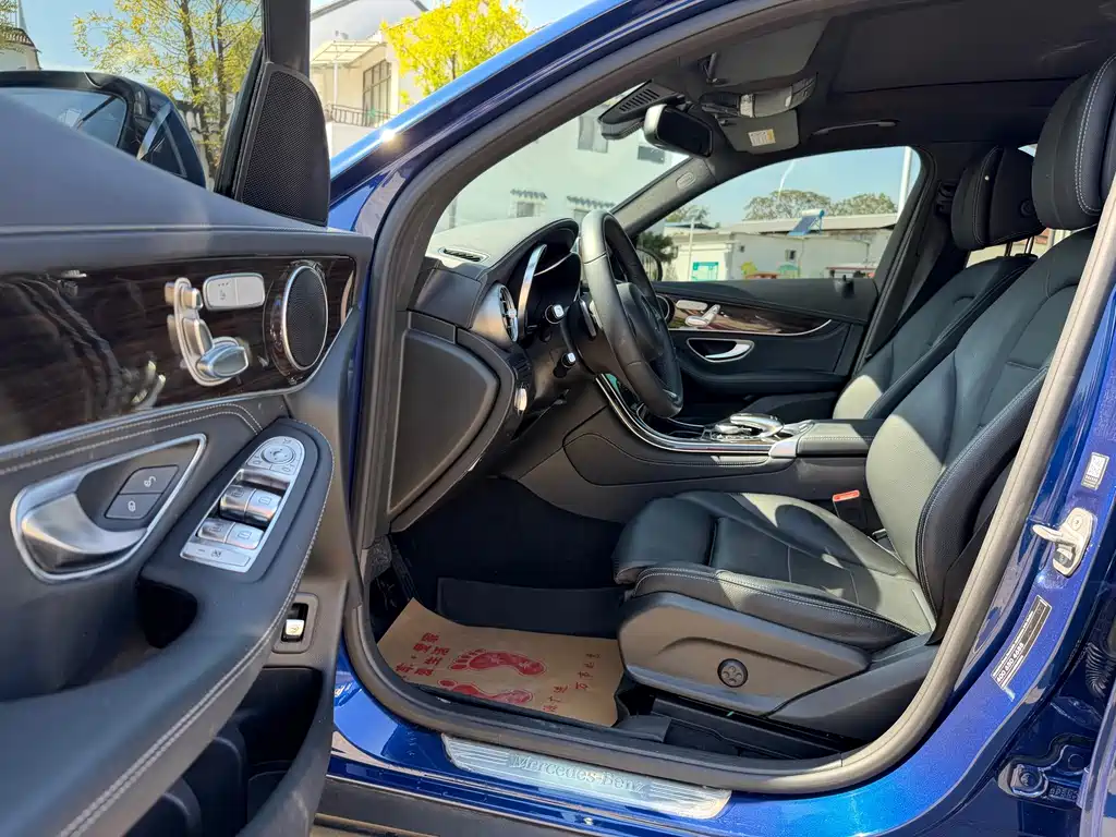 Mercedes-Benz GLC — миниатюра 7