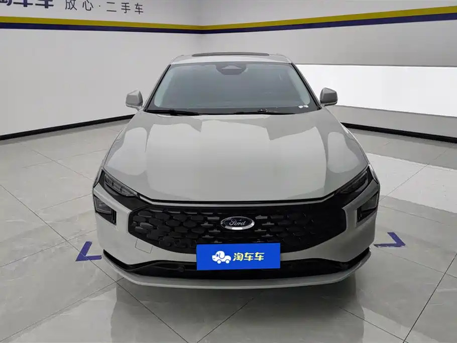 Ford Mondeo 2023 EcoBoost 180 Luxury