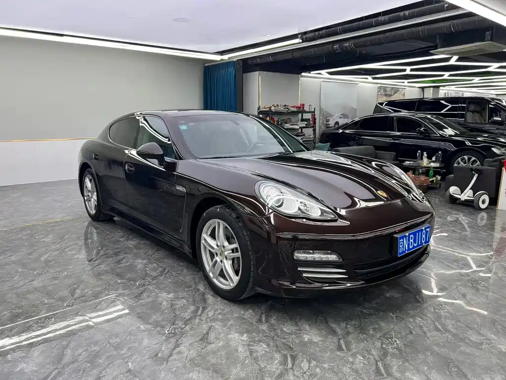 Porsche Panamera — миниатюра 3
