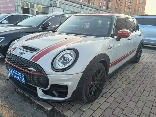 MINI JCW CLUBMAN