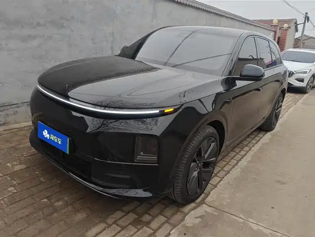 Li Auto IDEAL L6 2024