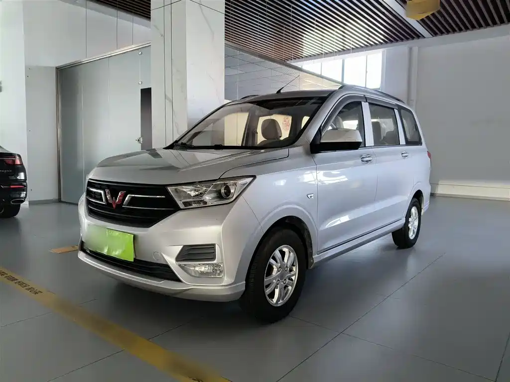 Wuling Hongguang 2019