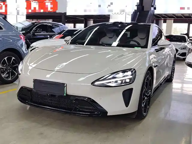 XIAOMI CAR XIAOMI SU7 2024