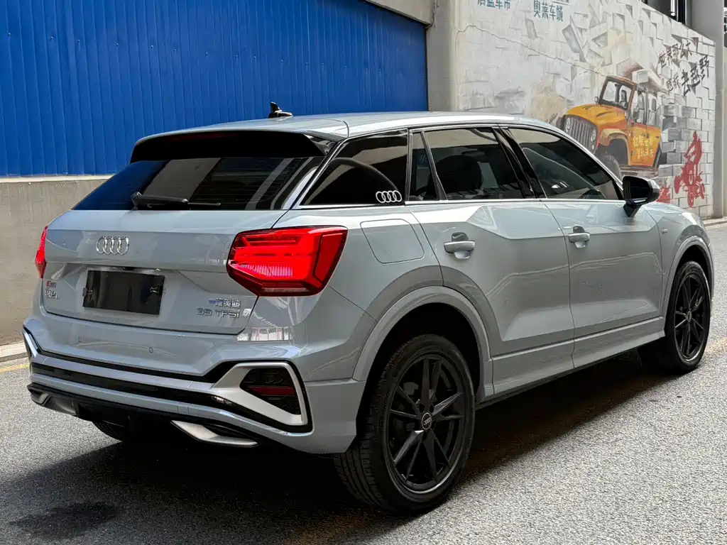 Audi Q2L — миниатюра 4