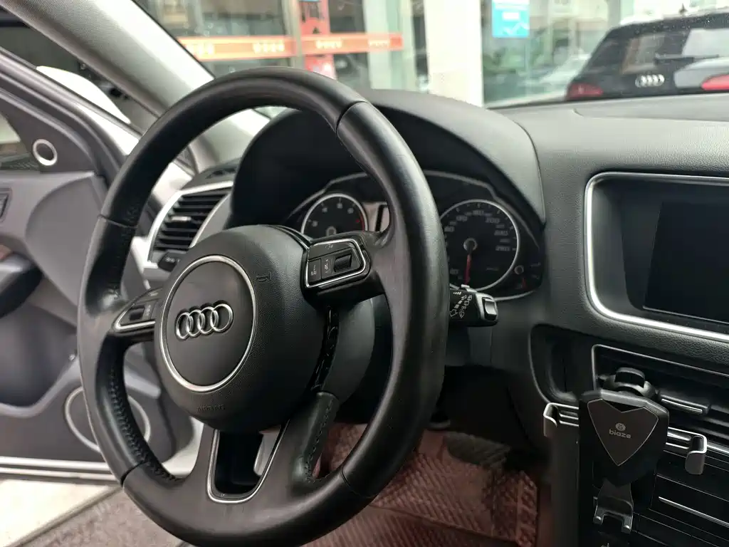 Audi Q5 — миниатюра 28
