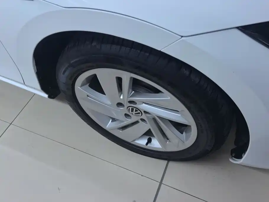 Volkswagen Lamando — миниатюра 6