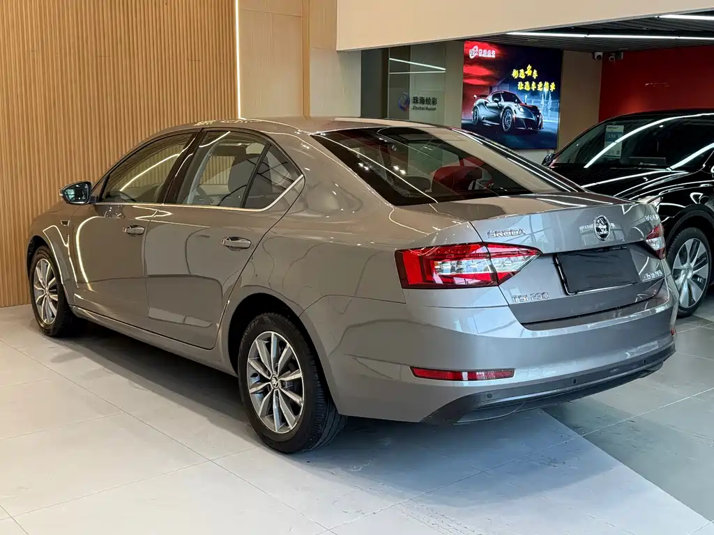 Skoda Octavia — миниатюра 18