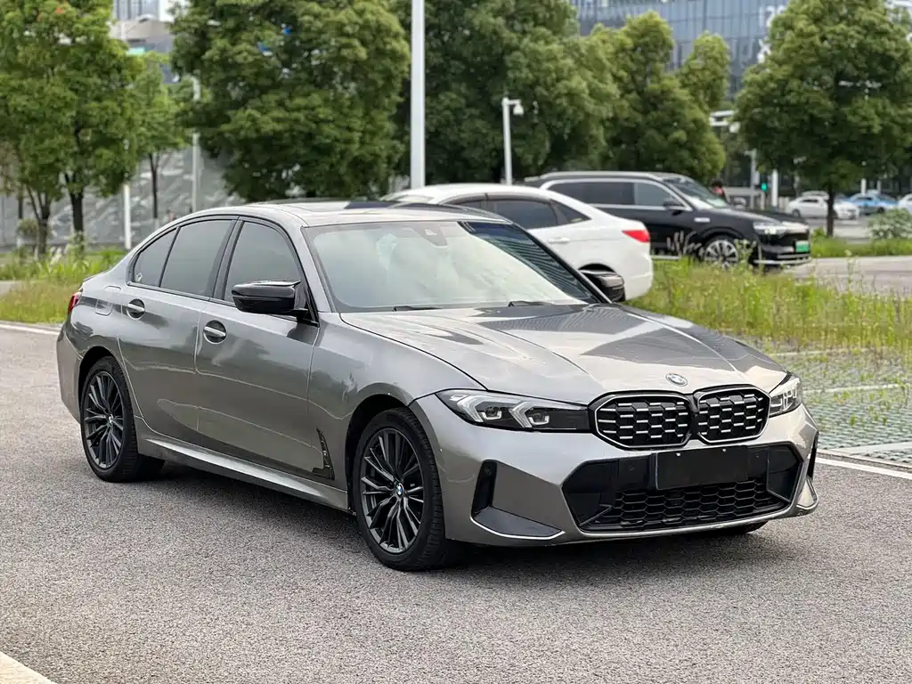BMW 3 Series — миниатюра 3